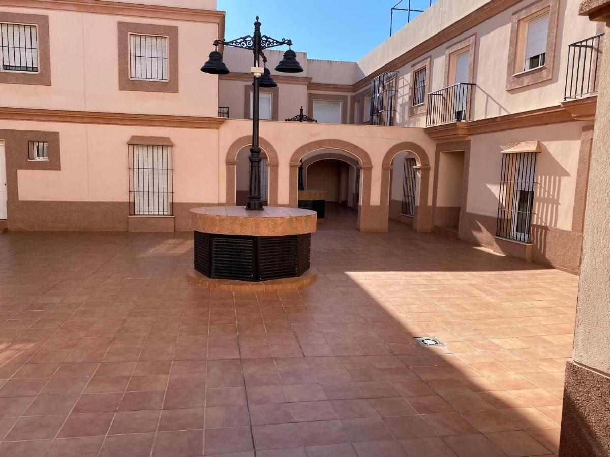 Sevilla. Gerena Casa Rural Para Familia O Profesionales Exterior photo